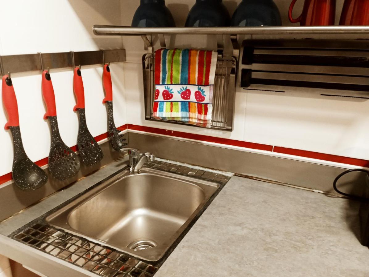 Precioso Apartamento 3 Habitaciones. Con Patio. 카마스 외부 사진